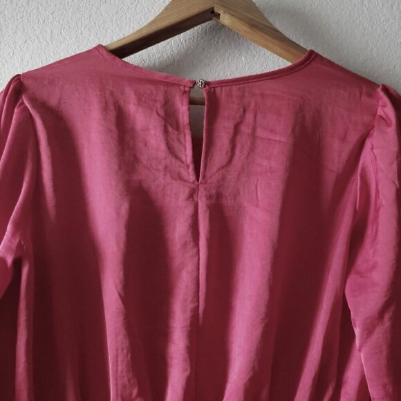 Knox Rose Red Dress Shiny Long Flutter Sleeve Flowy Dress Size Small S NEW! - Picture 8 of 12